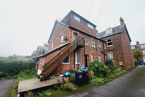 2 bedroom flat for sale, Glenmore Road, Minehead