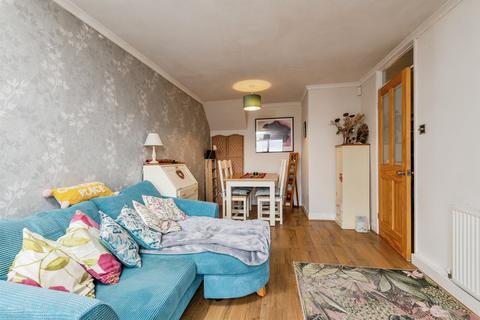 2 bedroom house for sale, Rooms Fold, Morley, Leeds