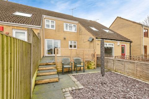 2 bedroom house for sale, Rooms Fold, Morley, Leeds