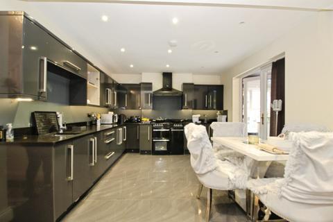 3 bedroom detached house for sale, Ring Road, Middleton, Leeds
