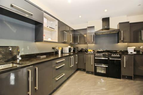 3 bedroom detached house for sale, Ring Road, Middleton, Leeds