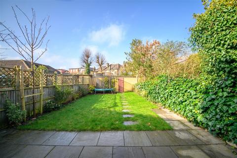 3 bedroom terraced house for sale, Bow Lane, North Finchley, London