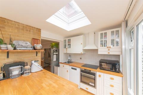 3 bedroom terraced house for sale, Bow Lane, North Finchley, London