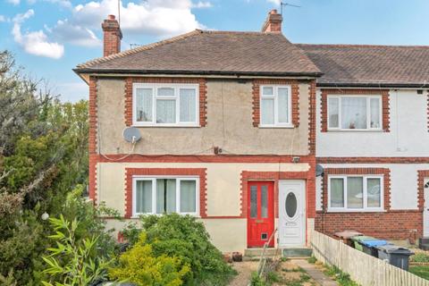 Central Road, Morden