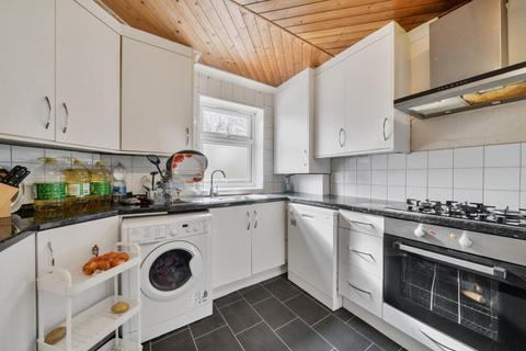undefined, Central Road, Morden