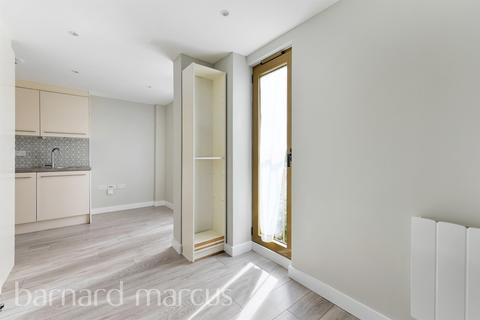 undefined, London Road, Cheam, Sutton