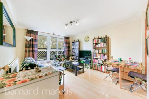 undefined, Coniston Close, London