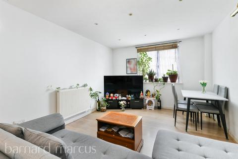 undefined, London Road, Mitcham