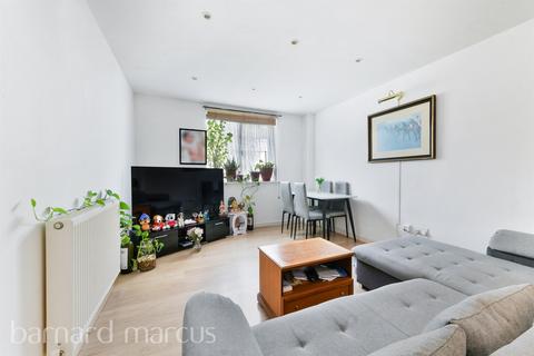 undefined, London Road, Mitcham