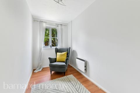 undefined, Lewis Road, Mitcham