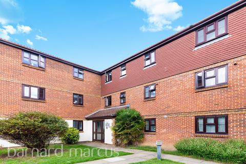 Lewis Road, Mitcham