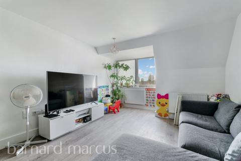 undefined, Mill Green Road, Mitcham
