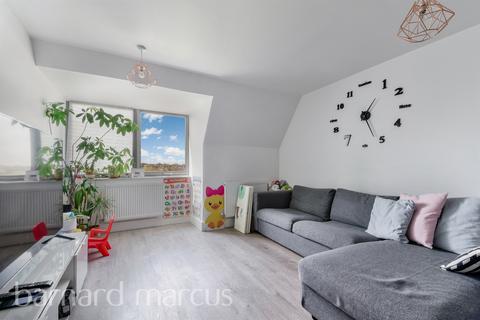 undefined, Mill Green Road, Mitcham