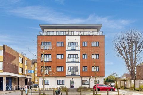 undefined, London Road, Mitcham