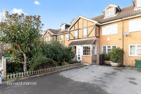 Wilkins Close, Mitcham