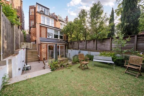 4 bedroom flat for sale, Kings Avenue, London