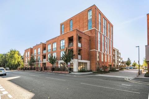 2 bedroom ground floor flat for sale, Oakwood Crescent, LONDON