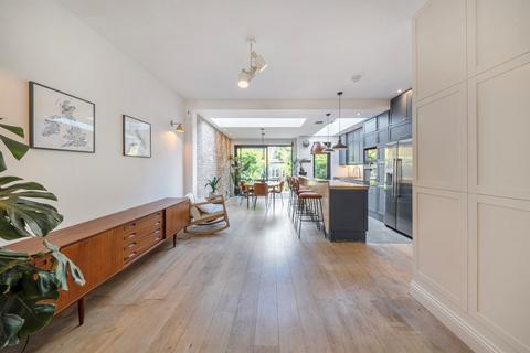 4 bedroom terraced house for sale, Ollerton Road, London