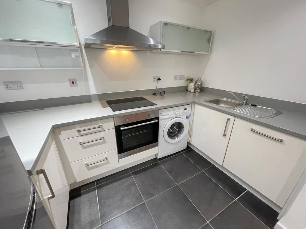 25, 33 Cornhill(1)
