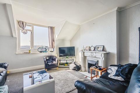 2 bedroom flat for sale, Embankment Road, Plymouth