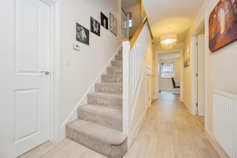 4 bedroom detached house for sale, Selby Drive, Mickleover, DERBY