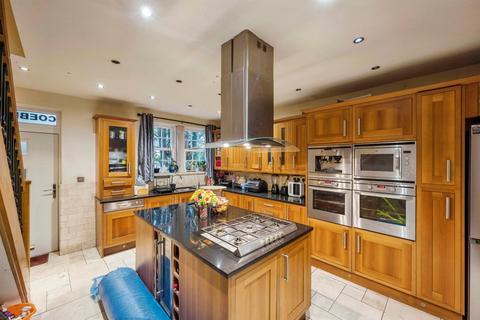 3 bedroom detached house for sale, Castle Avenue, Conisbrough, Doncaster