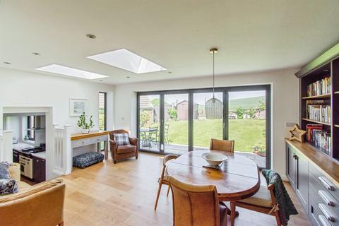 4 bedroom semi-detached house for sale, Top Fold Cottages, Old Denaby, Doncaster