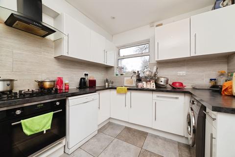 undefined, Tickton Grove, HULL