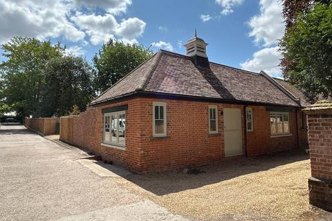 2 bedroom terraced bungalow for sale, Bury Road, Newmarket