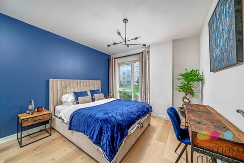 1 bedroom flat for sale, Bittacy Hill, London