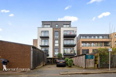 2 bedroom flat for sale, Granville Road, London