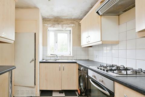 undefined, Lawrence Court, Northampton