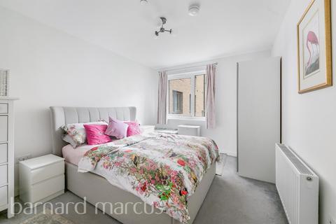 2 bedroom apartment for sale, St. Johns Road, New Malden