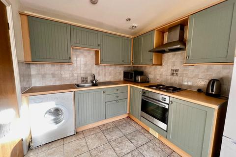 2 bedroom apartment to rent, Richmond Court, Salford, M3