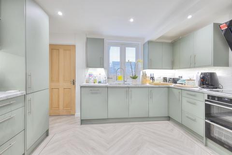 3 bedroom terraced house for sale, Northfield Road, NORTHAMPTON