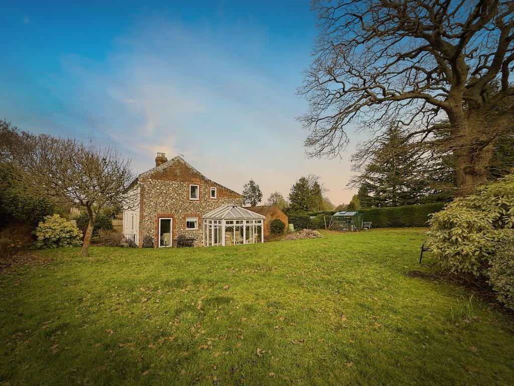 3 bedroom cottage to rent