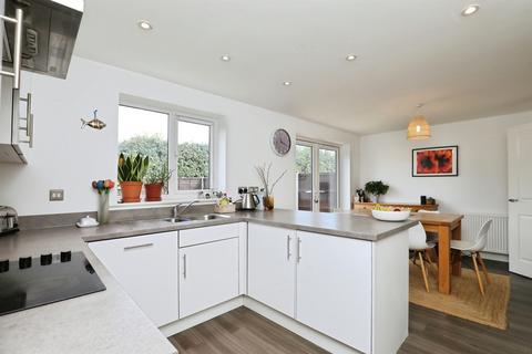 4 bedroom detached house for sale, Memorial Way, Lingwood, NORWICH
