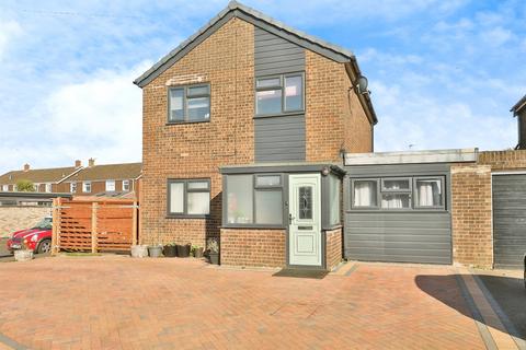 4 bedroom link detached house for sale, Norman Drive, Norwich