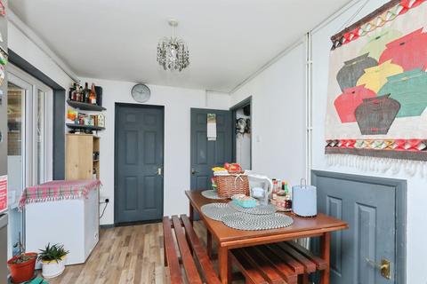 4 bedroom link detached house for sale, Norman Drive, Norwich