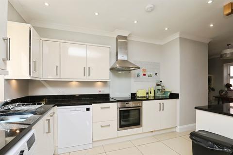 3 bedroom end of terrace house for sale, Parsonage Square, Norwich