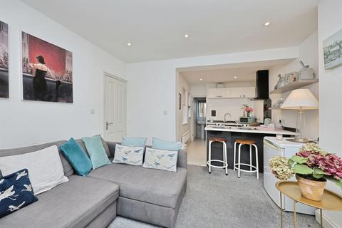 1 bedroom flat for sale, Kerrison Road, Norwich