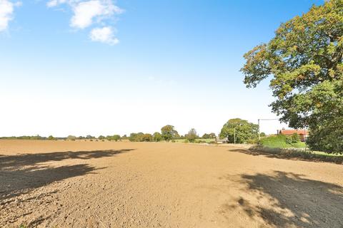 3 bedroom cottage for sale, Chapel Road, Lingwood, Norwich