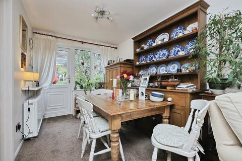 3 bedroom semi-detached house for sale, Olive Avenue, Newton Flotman, Norwich