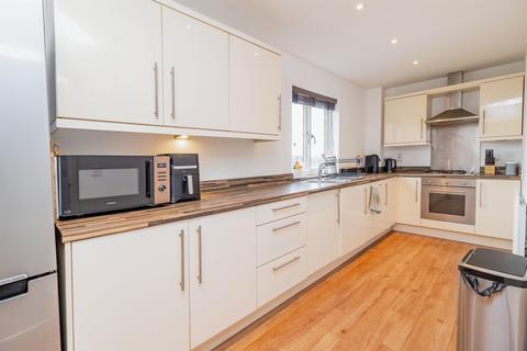 2 bedroom apartment for sale, Sheep Way, Redhouse Park, MILTON KEYNES
