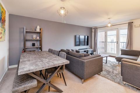 Apartment - Sheep Way, Redhouse Park, MILTON KEYNES