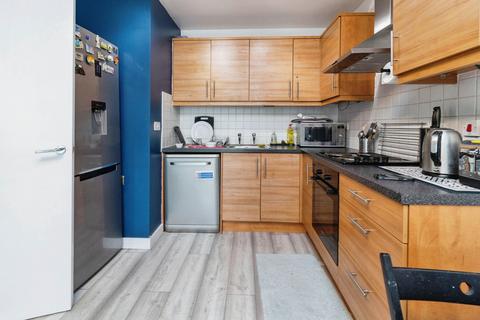 1 bedroom flat for sale, Mortimer Square, Milton Keynes
