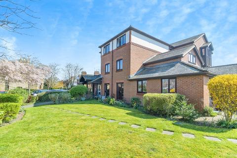 2 bedroom retirement property for sale, Lawnsmead Gardens, Newport Pagnell
