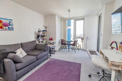 1 bedroom apartment for sale, Mortimer Square, Milton Keynes
