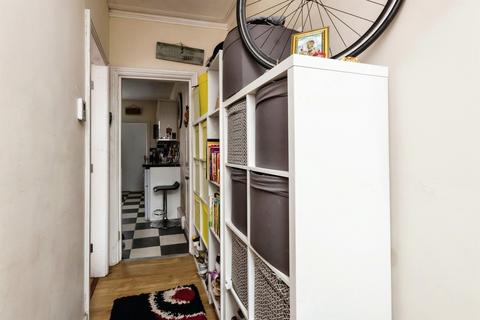 3 bedroom terraced house for sale, Loscoe Road, Nottingham