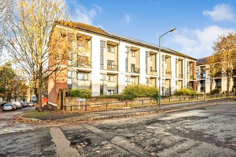 2 bedroom apartment for sale, Keswick Court, Nottingham